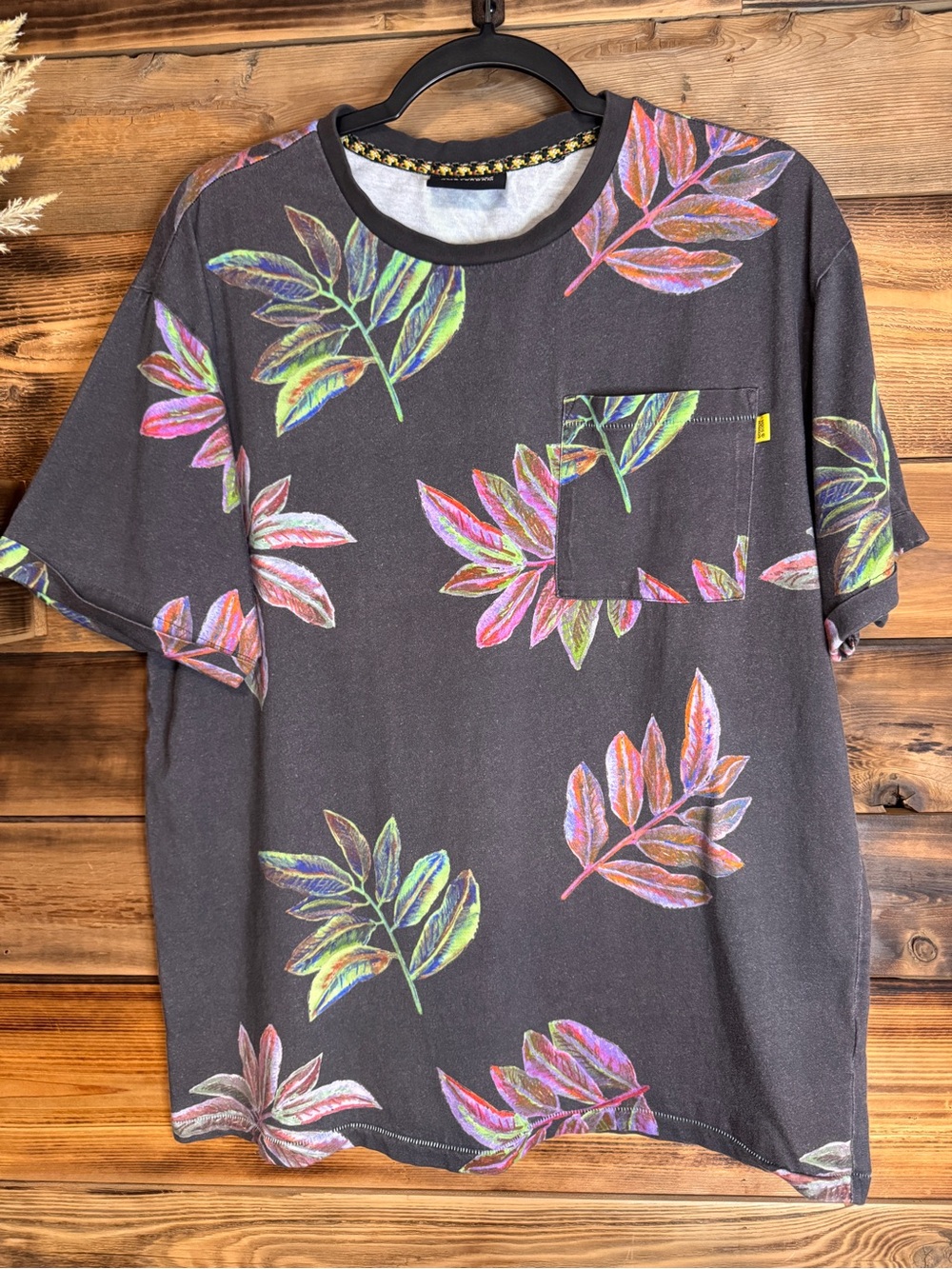 Scotch & Soda Amsterdam Men's Black Wash Pocket Tee Multicolor Leaf